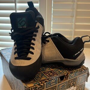 New In Box: Five Ten Approach Shoes with patented Stealth Rubber. Grey.